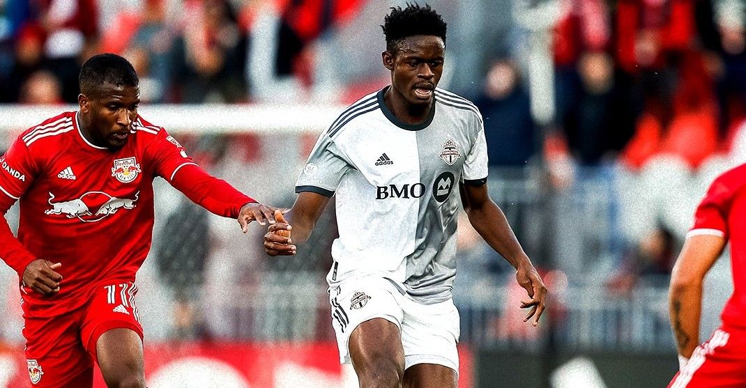 Toronto FC, New York Red Bulls battle to goal-less draw