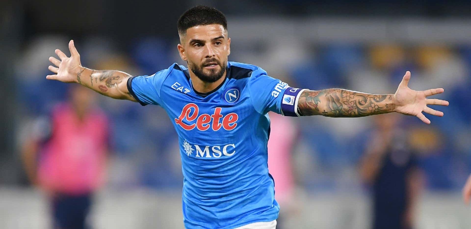 How is Lorenzo Insigne's move to Toronto FC being viewed in Italy?