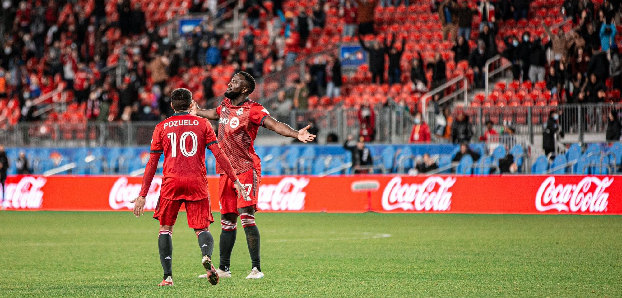 Altidore's late goal helps Toronto FC earn draw vs. CF Montreal